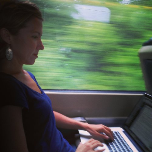 Working on my blog while the scenery rushes by