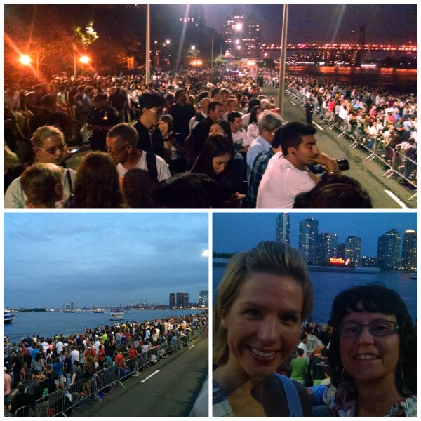 People! People everywhere!!